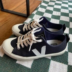 Veja women's Nova canvas sneakers EUR 36